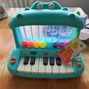 Hippo Pop Piano Toy